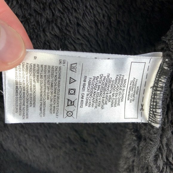 Reebok Zip up Fleece Fuzzy Full Zip Jacket Womens Small Black - Picture 8 of 9